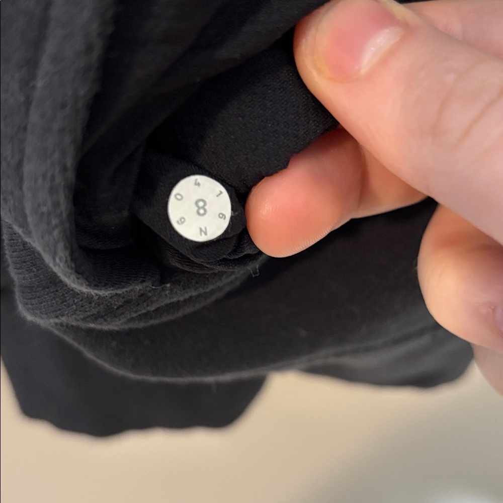 Lululemon Hoodie Black Size 8 - Picture 4 of 6